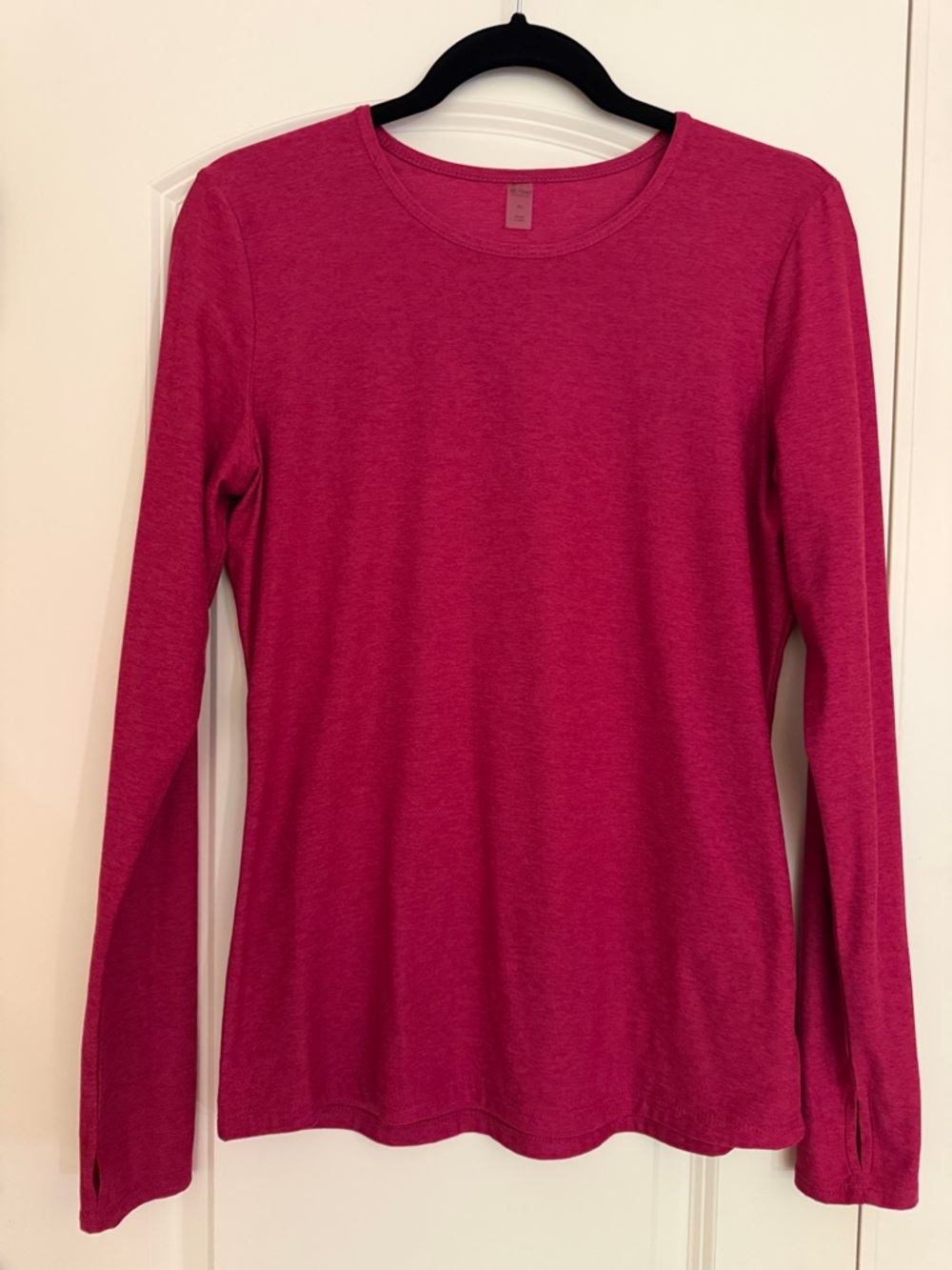 Beyond Yoga Long Sleeve Tee XL in Raspberry